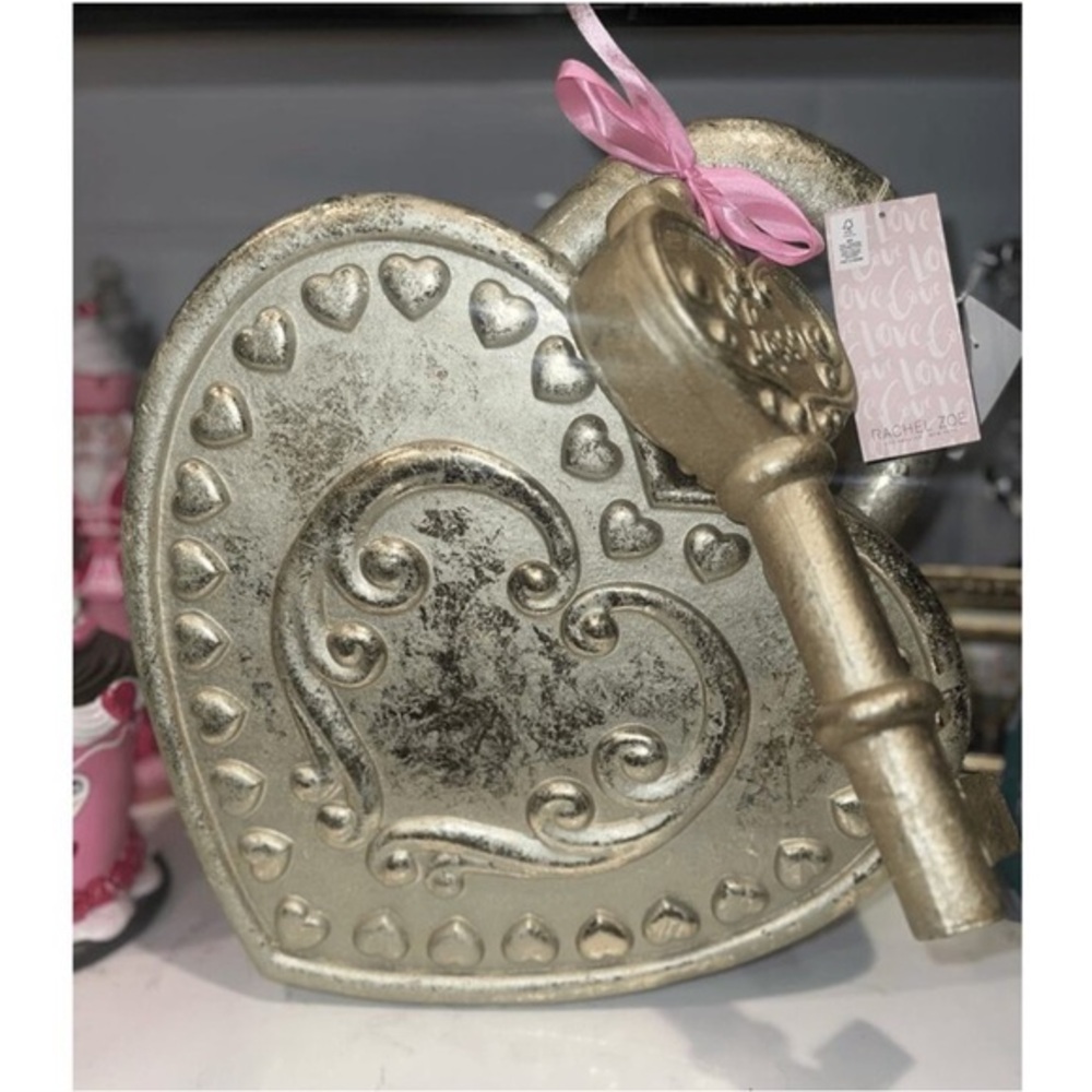 Tik Tok Viral Valentine’s Day Rachel Zoe Xtra Large Gold Heart With Key